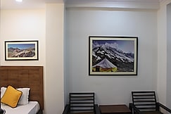 DEVYOG INN, Hoshangabad