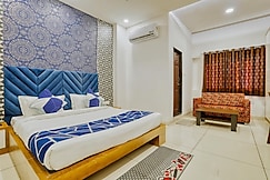 Hotel B Fine, Indore