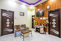 Hotel O Smriti Villa Classic, Raypur