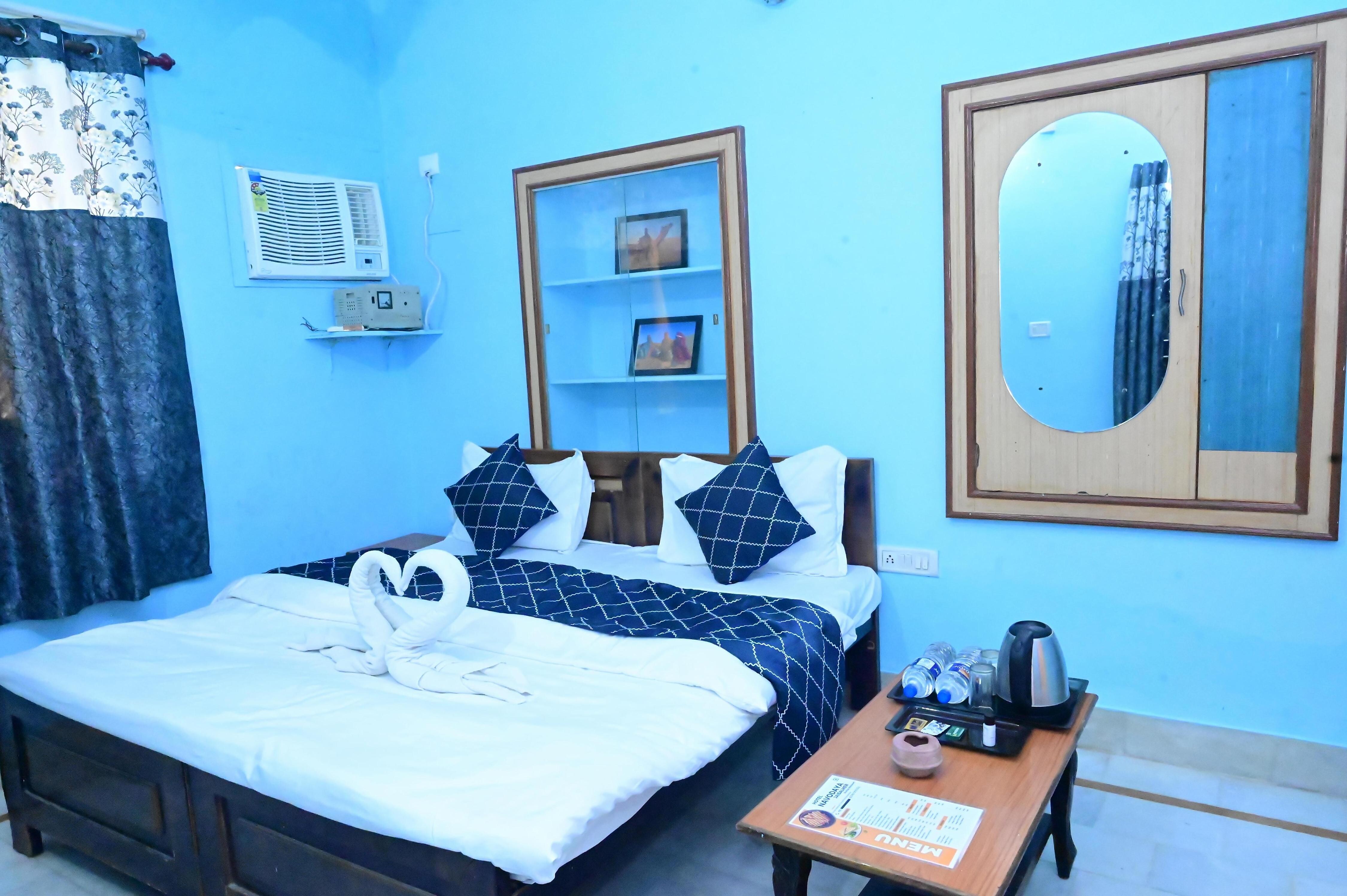 Hotel Navodaya - Tap to explore photos