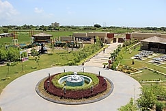 Unique Resort and Restaurant, Porbandar