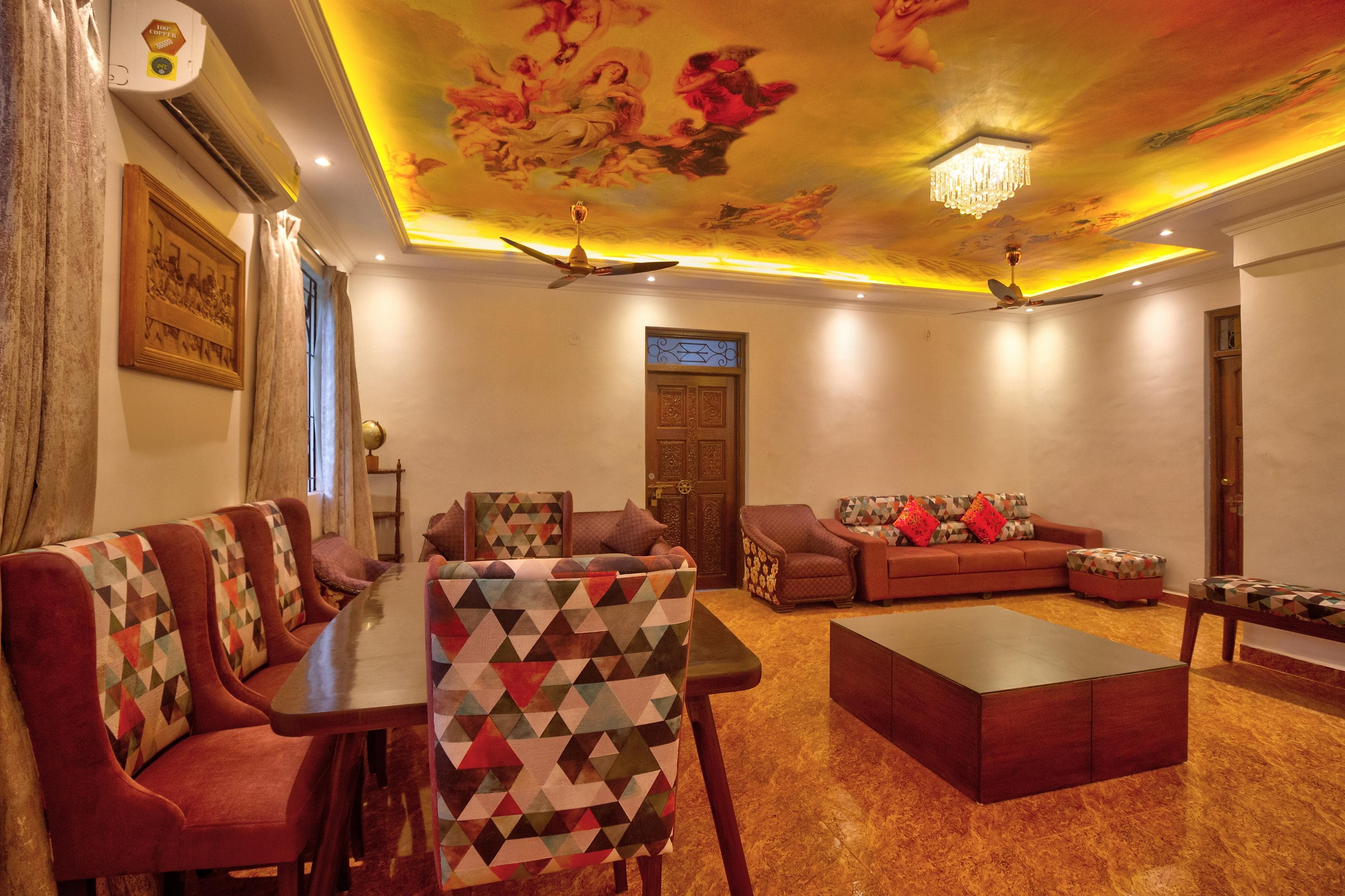 Casa Zain - 6 Bedroom Villa, Calangute - Tap to explore photos