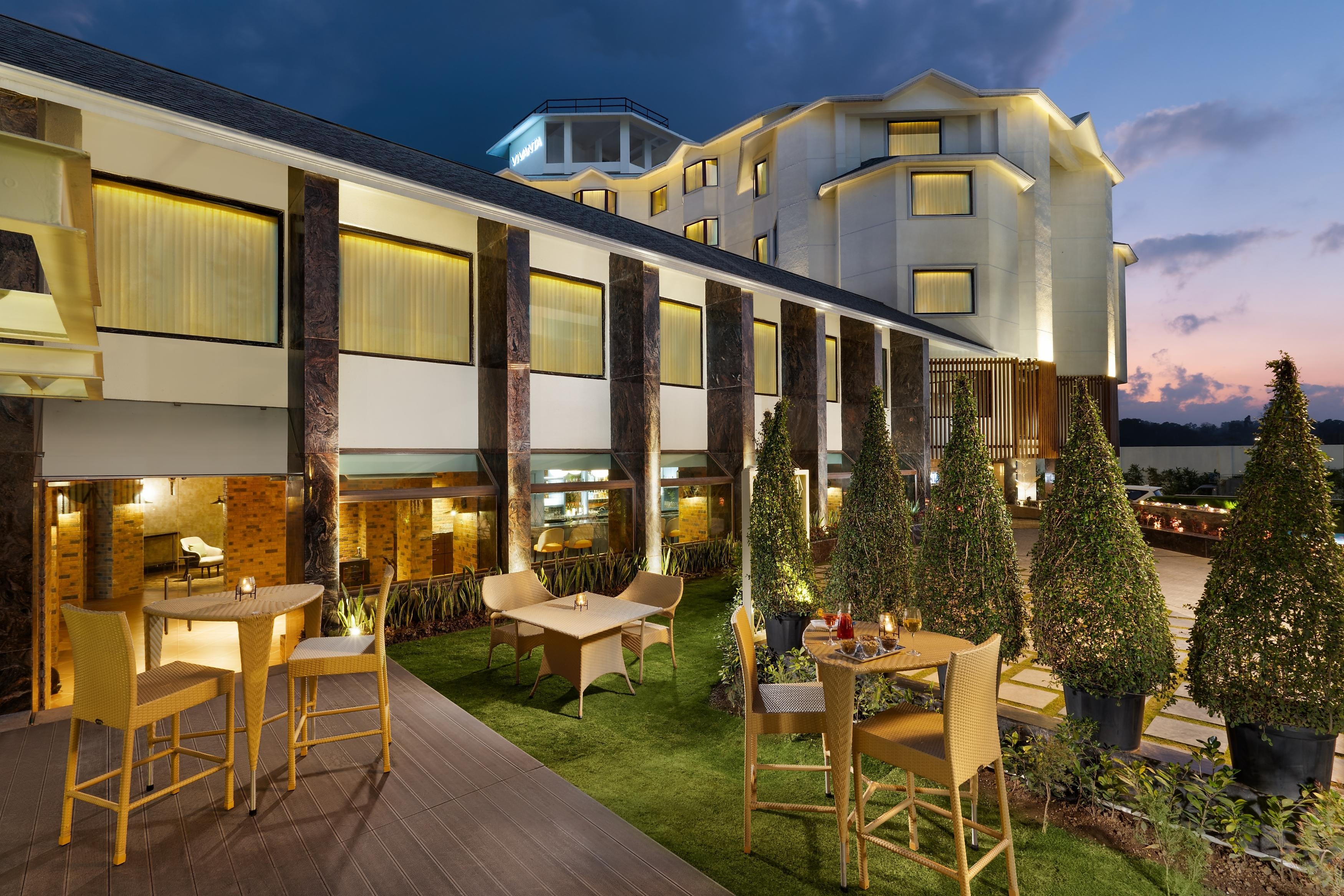 Vivanta Meghalaya Shillong 𝗕𝗢𝗢𝗞 Shillong Hotel