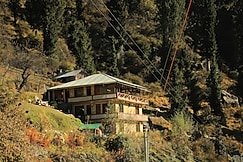 Odin Hostel Shoja, Jibhi