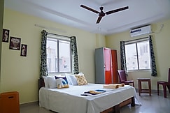 HOTEL YELLOW BELLS, Hyderabad