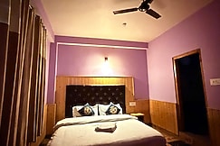 Dimension1111  Cafe, Camps & Homestay, Kullu