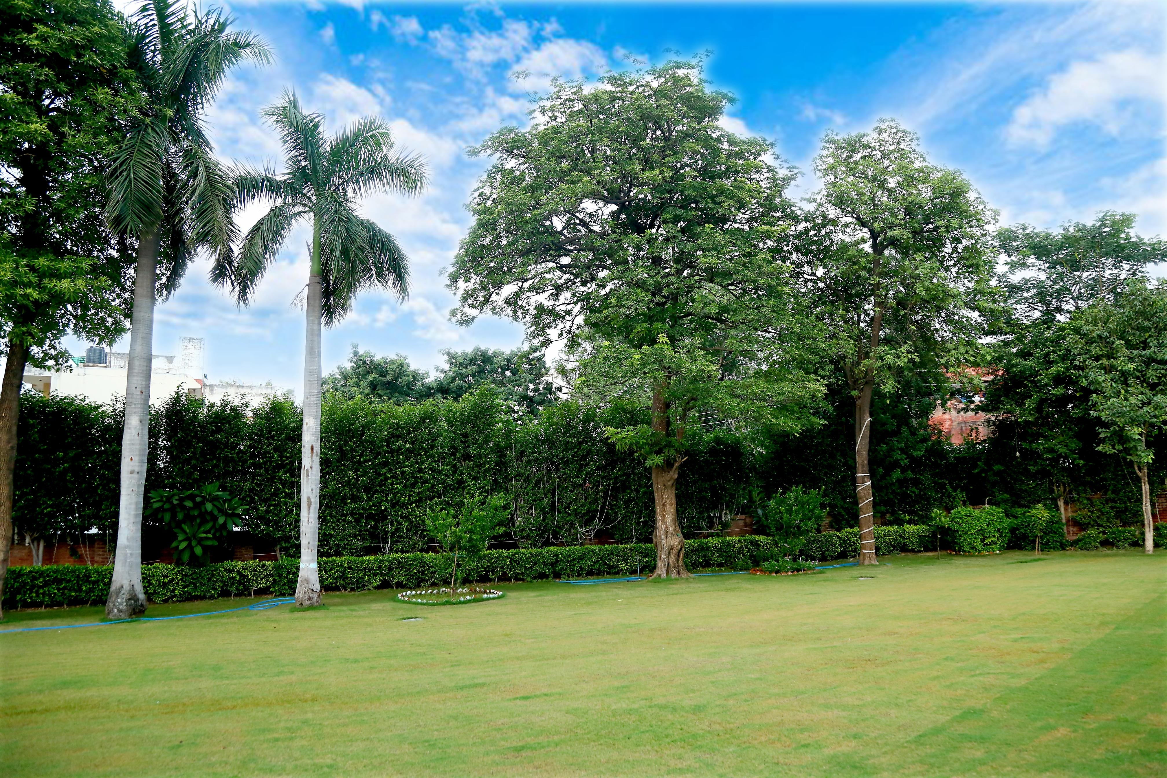 Hotel Goa Country Club - Tap to explore photos