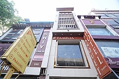 Hotel Familia, Lucknow