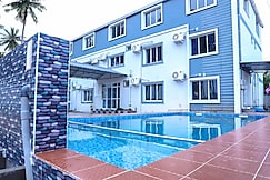 SS Grand Hotel with Swimming Pool, Auroville