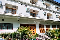 Villa The Retreat, Kohora