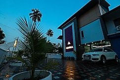 Aldora Airport Residency, Cochin
