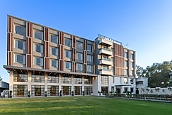 Hotel Jalsa Retreat, Bhopal