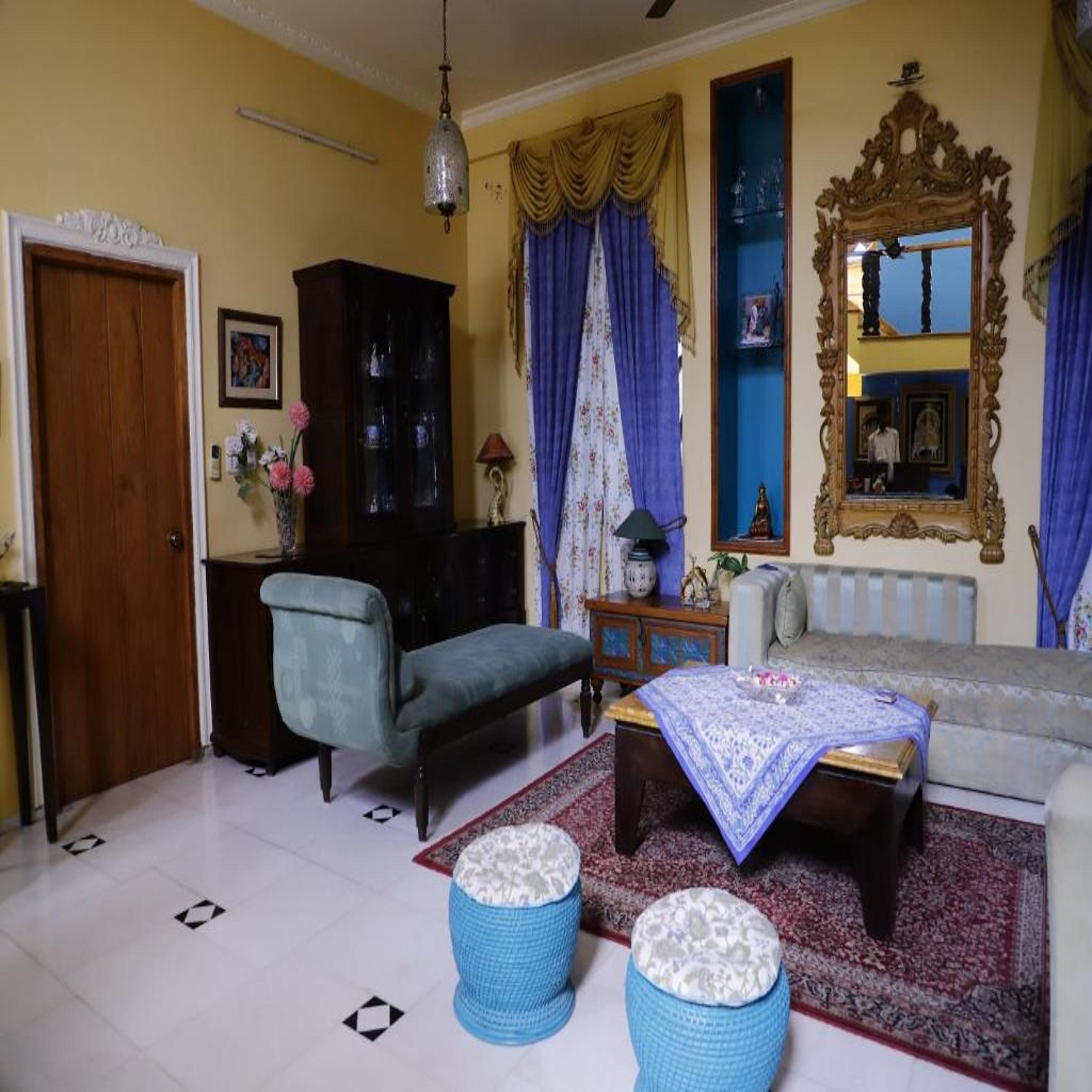 Aura Homestay Jaipur - Tap to explore photos