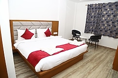 Hotel Brij Palace, Mavli