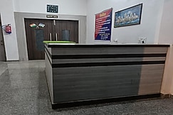 Hotel Maharaja, Meerut