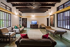 SaffronStays Amaya, Thalasserry