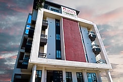 Vijay's Luxury Apartment, Indore