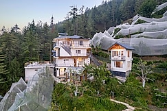 Jomotel Dayaar - Theog, Theog