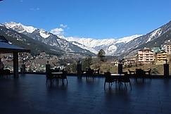 Tiaraa Hotels and Resorts Manali, Manali