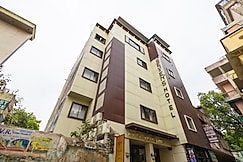 The Sevens Hotel - 200 M from Assi Ghat, Varanasi