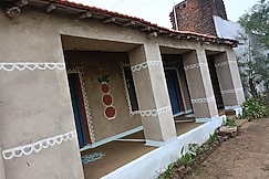 Maya Home Stay, Panna