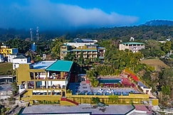 Flying Sparrow Hotel & Resorts, Jim Corbett (Ramnagar)
