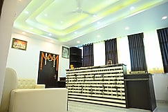 HOTEL RAJ INN, Naugachhia