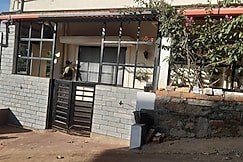 West View Couple Studio, Coorg