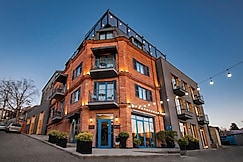 Hotel Address 9D, Tbilisi