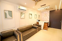 Heaven Hotel, Rampur (Uttar Pradesh)