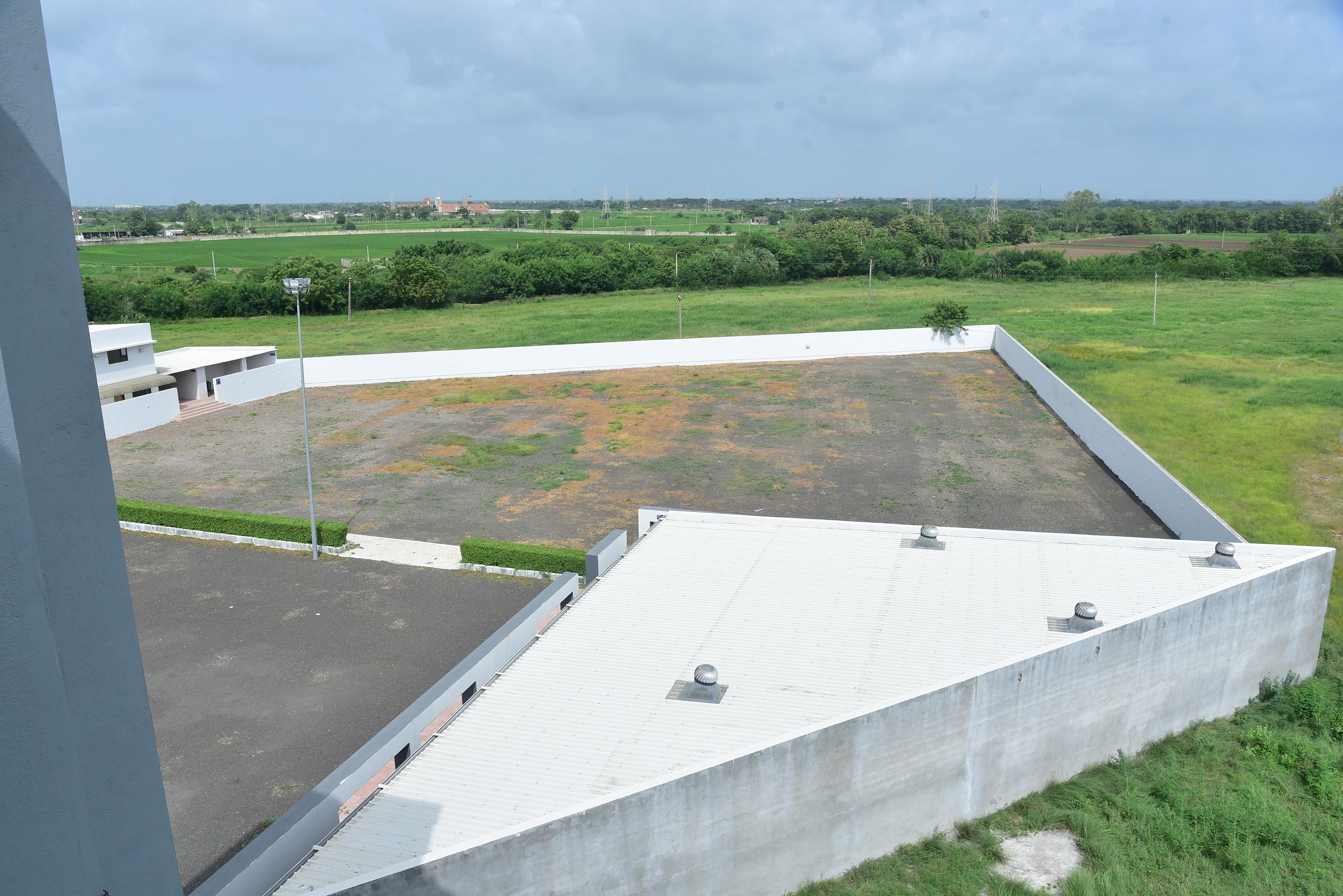 Shivhari Hotel And Party Plots - Tap to explore photos