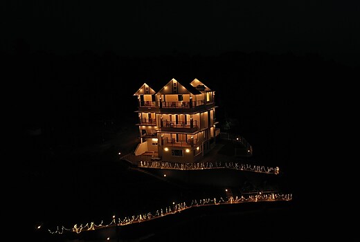 Kalyani Retreat Stays