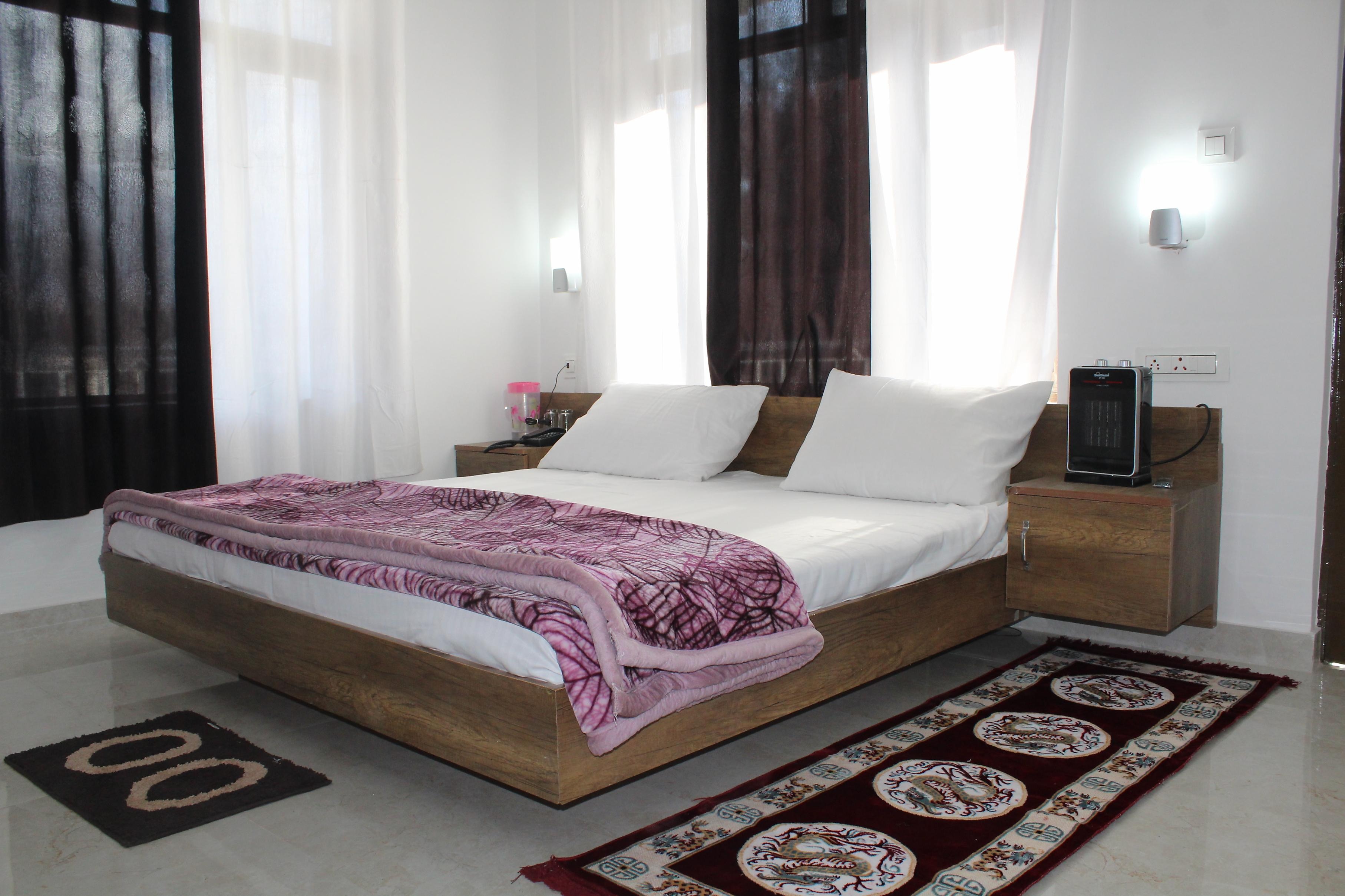 Cozy Corner 𝗕𝗢𝗢𝗞 Manali BnB 𝘄𝗶𝘁𝗵 ₹𝟬 𝗣𝗔𝗬𝗠𝗘𝗡𝗧