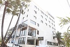 HOTEL JURA, Rajahmundry