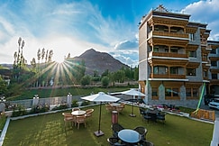 Gyalpo Residency, Leh