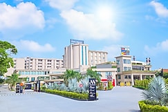 Mars Resort, Meerut