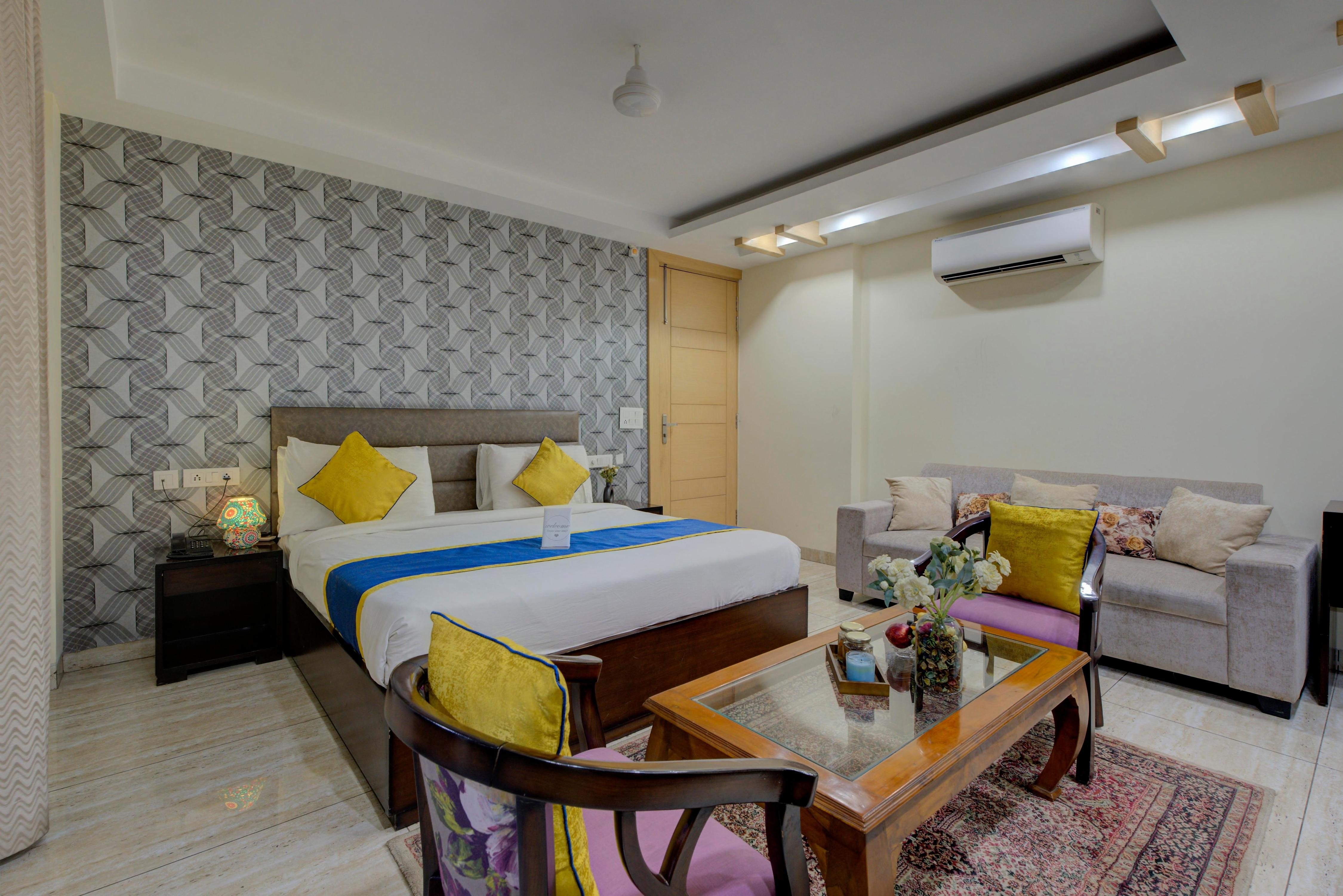 BlueNeck Sec 47 near Medanta -The Medicity' Gurugram - Tap to explore photos