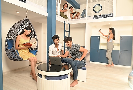 The Voyage - Cafe Hostel CoWork