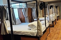 Paradise Dormitory PG And Longstays, Pune