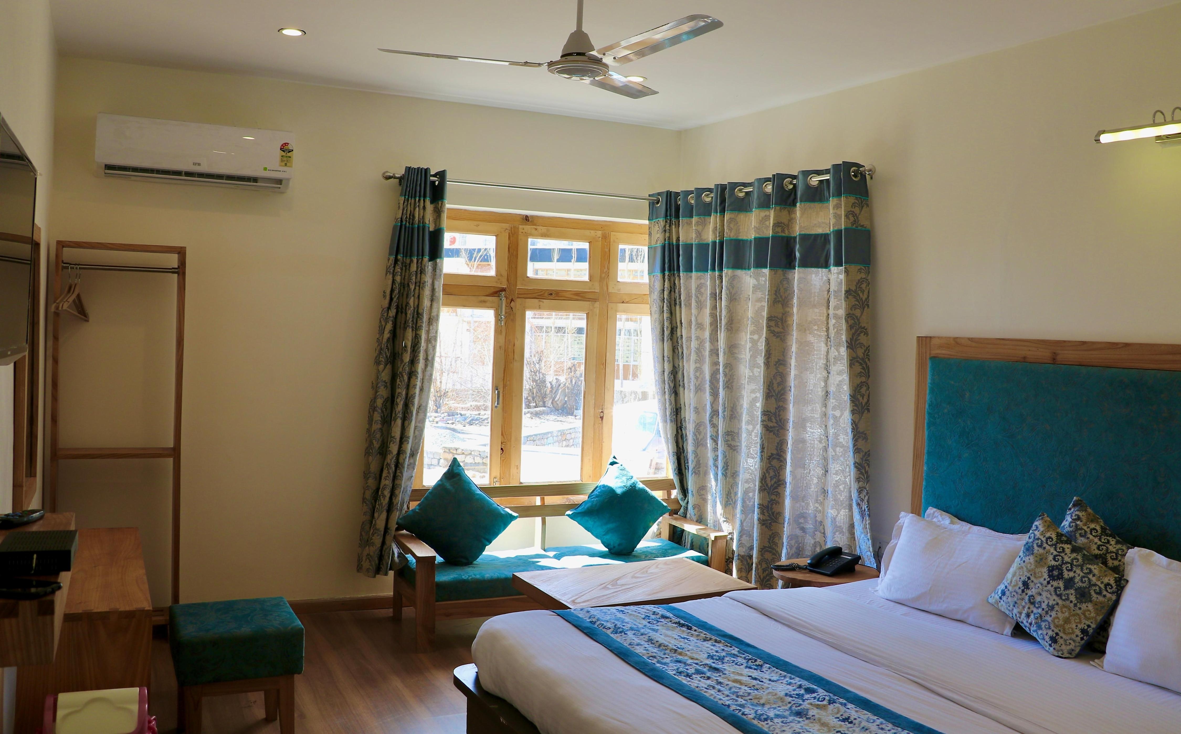 HOTEL PALAM HILLS - Tap to explore photos