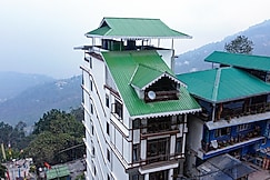 Rufina Palm Bliss, Pelling, Pelling