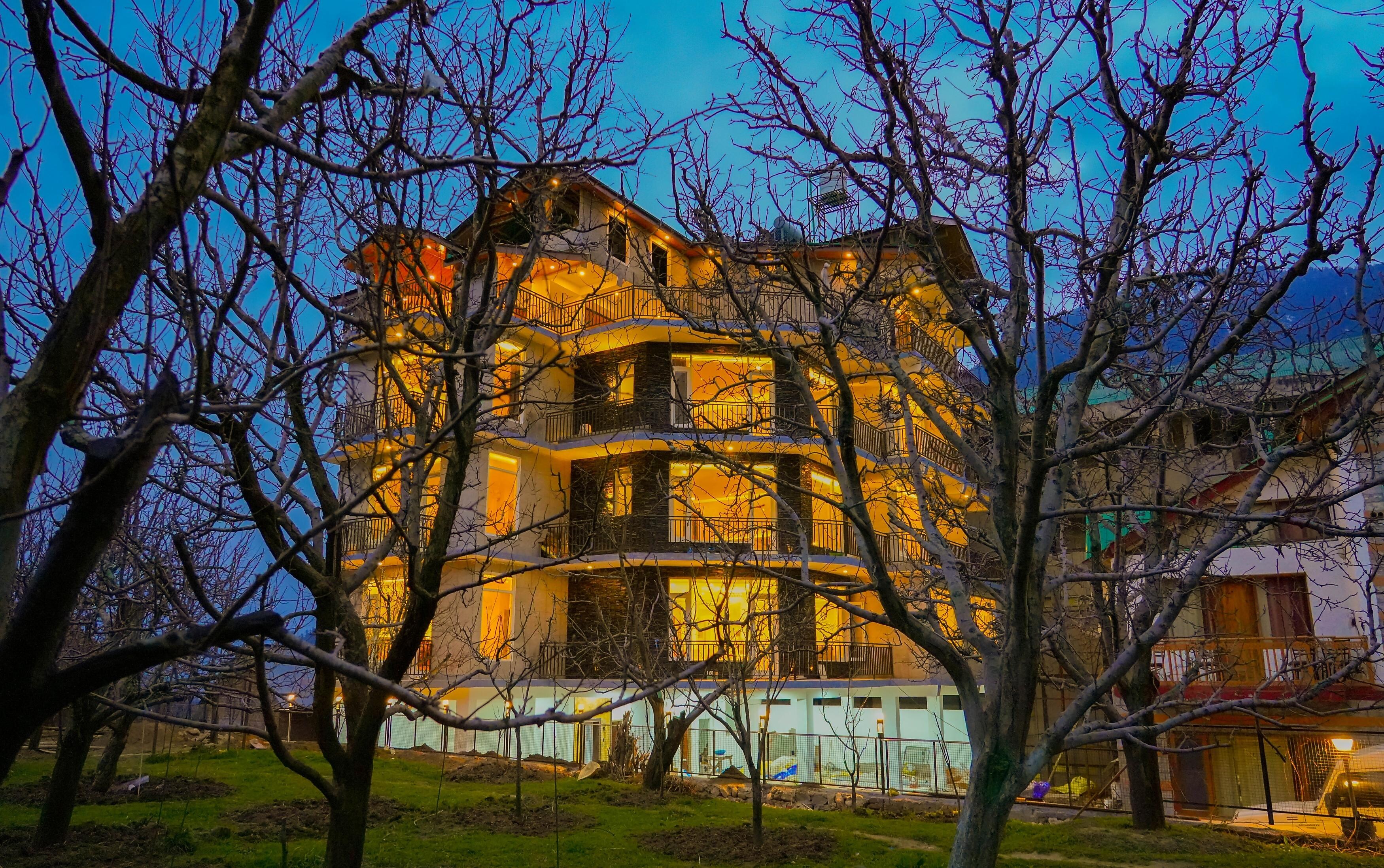 Hotel Loop Inn 𝗕𝗢𝗢𝗞 Manali Hotel 𝘄𝗶𝘁𝗵 𝗙𝗥𝗘𝗘 𝗖𝗮𝗻𝗰𝗲𝗹𝗹𝗮𝘁𝗶𝗼𝗻