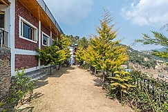 Pet-Friendly 2br w mountain view | Dream Cottage (5) by Roam Home, Mukteshwar