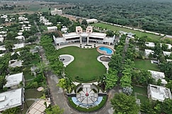 CLUB HEAVEN PALANPUR, Sanchore