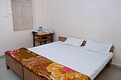 Shri Vaishnav Vishranti Bhavan, Indore