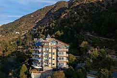 Moustache Select McLeodganj, Holi