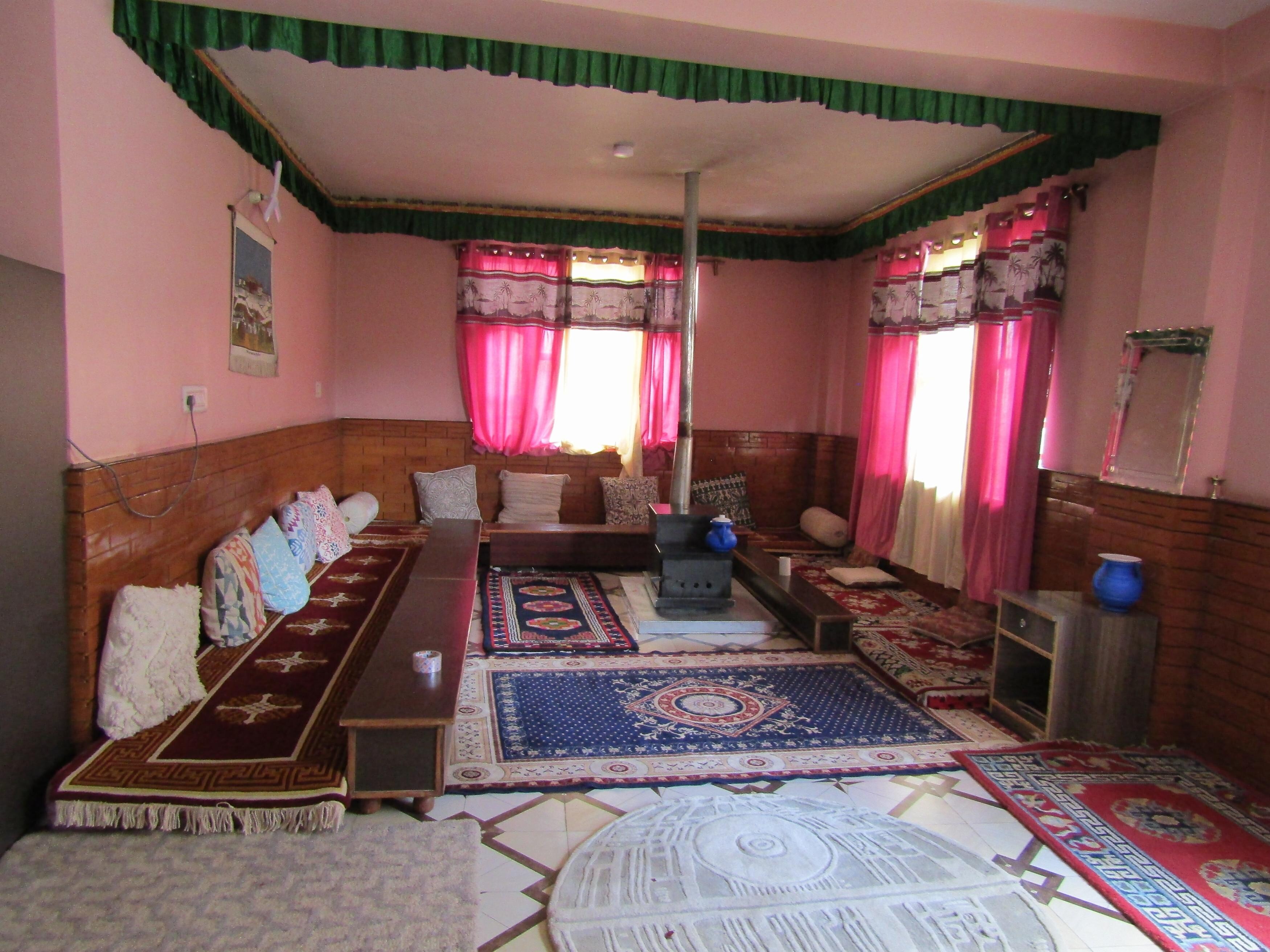 Tashi yangphel home stay - Tap to explore photos