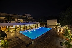 Nilan Zingle Family Resort, Pondicherry