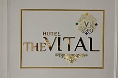 HOTEL THE VITAL, Surat