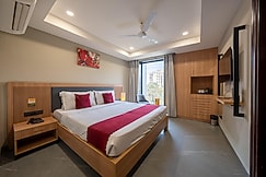 Saltstayz Select - Golf Course Road & Sector 57, Gurgaon